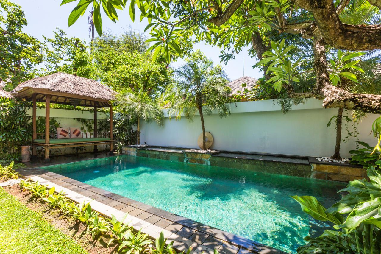 Villa Aisha Sanur Esterno foto