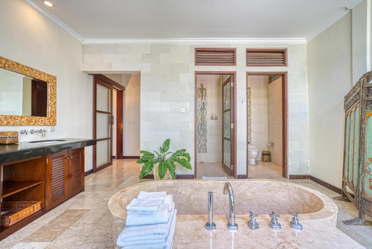 Villa Aisha Sanur Esterno foto