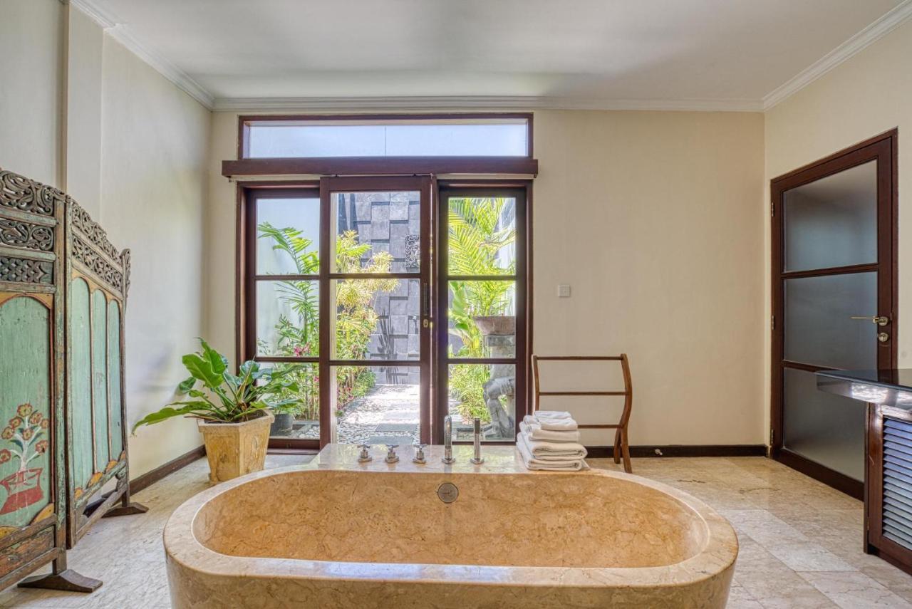 Villa Aisha Sanur Esterno foto